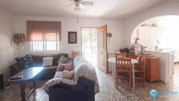 3 bedroom House for Sale in Estepona-70866