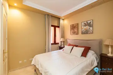 3 bedroom Apartment for Sale in Marbella-70928
