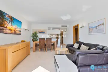 2 bedroom Apartment for Sale in Benalmadena-71220