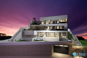 714m2 Plot for Sale in Mijas
