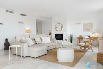 2 bedroom Apartment for Sale in La Mairena-71382