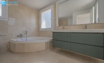 2 bedroom Apartment for Sale in Nueva Andalucía-2632