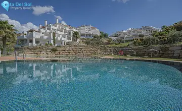 2 bedroom Apartment for Sale in Nueva Andalucía-2624