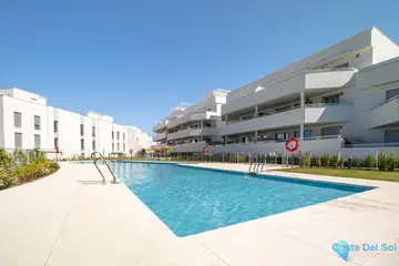 2 bedroom Apartment for Sale in New Golden Mile-71897