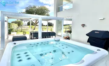 3 bedroom Apartment for Sale in San Roque Club-2656
