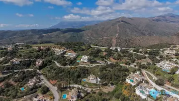 2296m2 Plot for Sale in Benahavís-71949