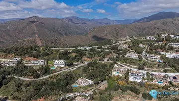 2296m2 Plot for Sale in Benahavís-71951