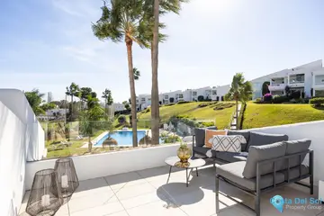 2 bedroom Apartment for Sale in Nueva Andalucía-71966