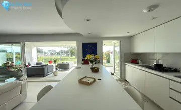 3 bedroom Apartment for Sale in San Roque-2694
