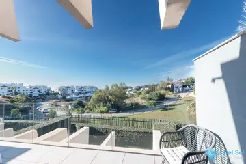 2 bedroom Apartment for Sale in New Golden Mile-72220