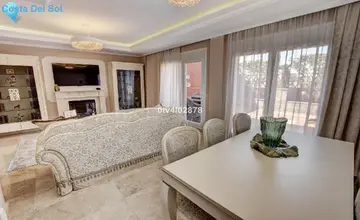 4 bedroom House for Sale in Arroyo de la Miel-2731