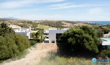 862m2 Plot for Sale in Valle Romano