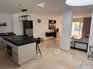 2 bedroom Apartment for Sale in New Golden Mile-72749