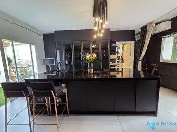 2 bedroom House for Sale in Nueva Andalucía-73065