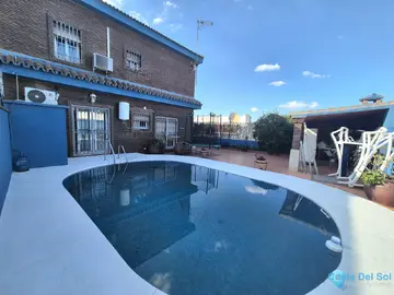 4 bedroom House for Sale in Alhaurín el Grande-73528