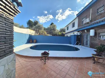 4 bedroom House for Sale in Alhaurín el Grande-73530