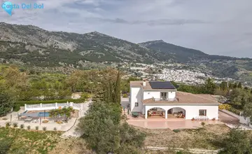 3 bedroom House for Sale in Casarabonela-2828
