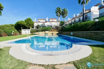 2 bedroom House for Sale in Cabopino