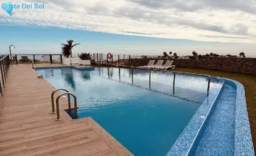 4 bedroom House for Sale in Riviera del Sol