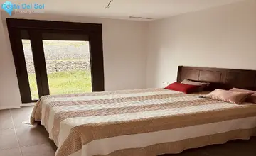 4 bedroom House for Sale in Riviera del Sol-2860