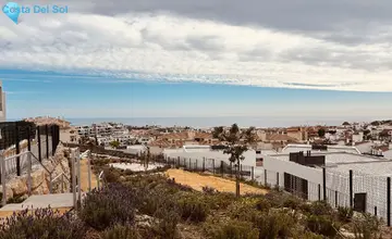 4 bedroom House for Sale in Riviera del Sol-2851