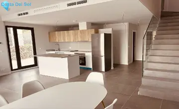 4 bedroom House for Sale in Riviera del Sol-2859