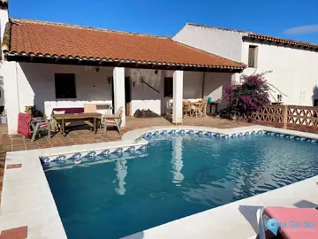 6 bedroom House for Sale in Alora-73805