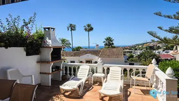 3 bedroom House for Sale in La Duquesa