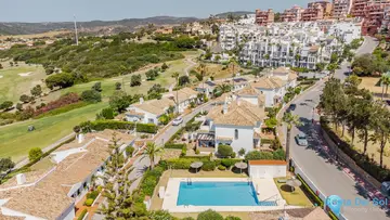 3 bedroom House for Sale in La Duquesa-73866