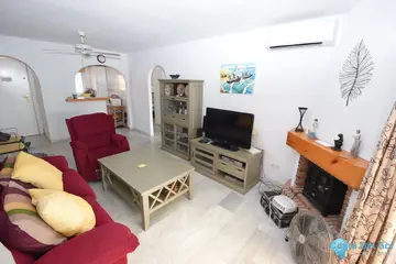 2 bedroom Apartment for Sale in La Cala de Mijas-74260