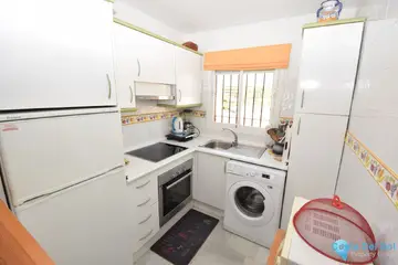 2 bedroom Apartment for Sale in La Cala de Mijas-74263