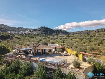 3 bedroom House for Sale in Monda