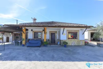 3 bedroom House for Sale in Monda-74601