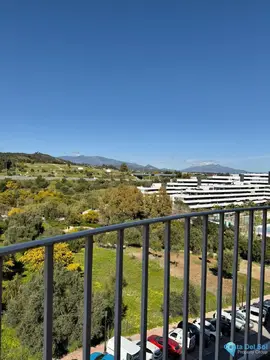 4 bedroom Apartment for Sale in Estepona
