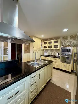 4 bedroom Apartment for Sale in Estepona-74735