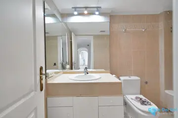 3 bedroom Apartment for Sale in Marbella-74933