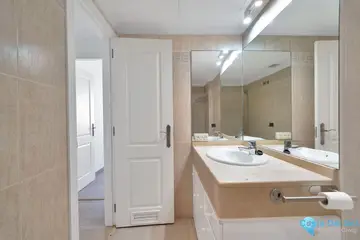 3 bedroom Apartment for Sale in Marbella-74935