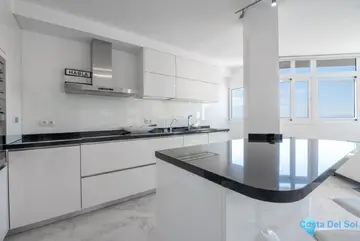 2 bedroom Apartment for Sale in Marbella-75043