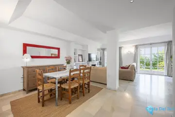 3 bedroom House for Sale in Estepona-75060