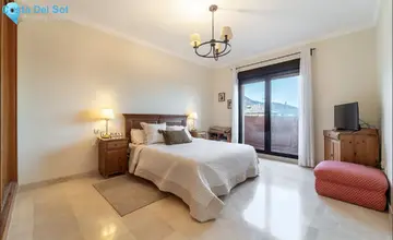 4 bedroom House for Sale in Estepona-3031
