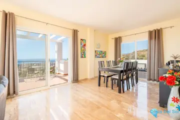 2 bedroom Apartment for Sale in Calahonda-75341