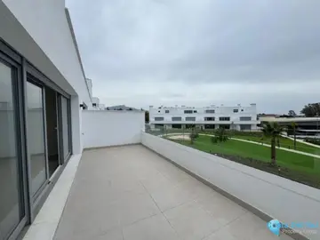 2 bedroom Apartment for Sale in Bel Air-75360