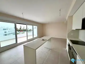 2 bedroom Apartment for Sale in Bel Air-75362