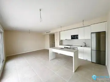 2 bedroom Apartment for Sale in Bel Air-75367