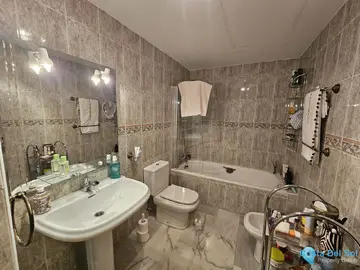 3 bedroom Apartment for Sale in Miraflores-75399