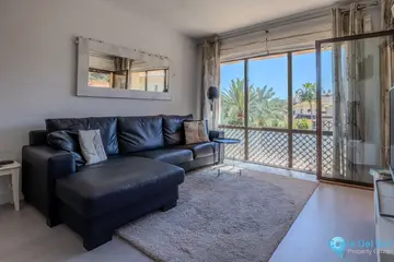 2 bedroom Apartment for Sale in Río Real-75471