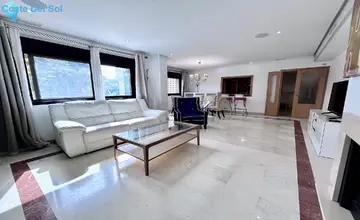 2 bedroom Apartment for Sale in Puerto Banús-3044