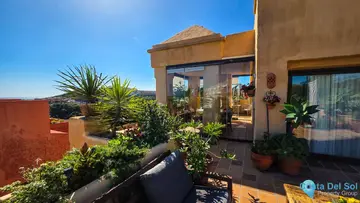 3 bedroom Apartment for Sale in La Duquesa