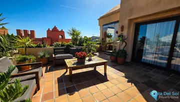 3 bedroom Apartment for Sale in La Duquesa-75648
