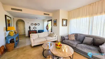3 bedroom Apartment for Sale in La Duquesa-75646